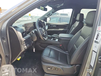 2025 Chevrolet Suburban Z71 2Z7 - miniatura 7