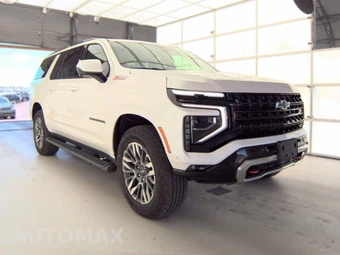 2025 Chevrolet Suburban Z71 2Z7 - miniatura 3
