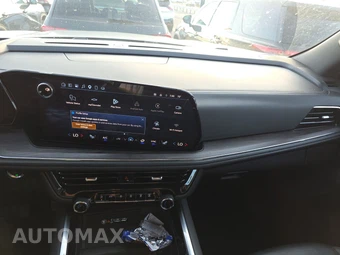 2025 Chevrolet Suburban Z71 2Z7 - miniatura 11