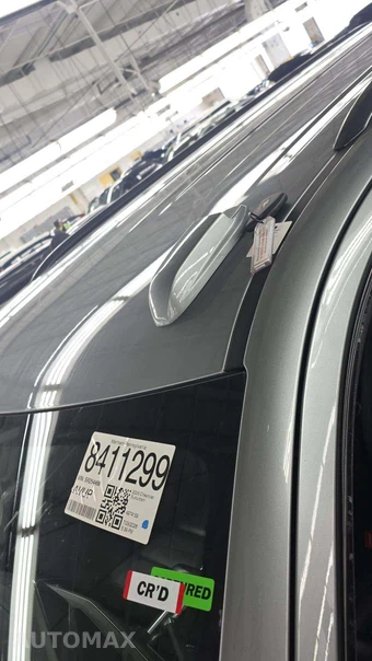 2025 Chevrolet Suburban Z71 2Z7 - miniatura 19