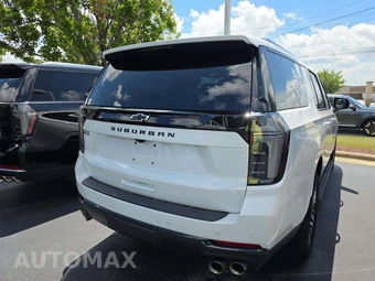 2025 Chevrolet Suburban Z71 2Z7 - miniatura 3