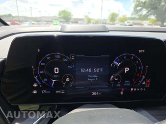 2025 Chevrolet Suburban Z71 2Z7 - miniatura 9
