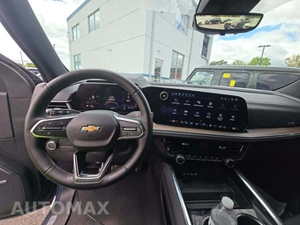 2025 Chevrolet Tahoe High Country 3LZ - miniatura 10