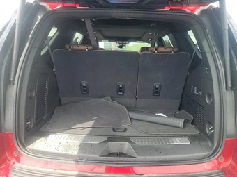 2025 Chevrolet Tahoe High Country 3LZ - miniatura 17