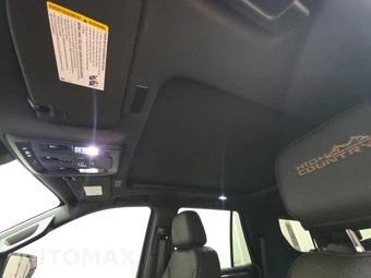 2025 Chevrolet Tahoe High Country 3LZ - miniatura 18