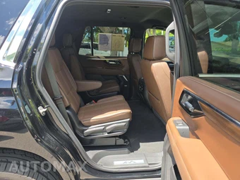 2025 Chevrolet Tahoe High Country 3LZ - miniatura 14