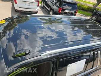 2025 Chevrolet Tahoe High Country 3LZ - miniatura 9