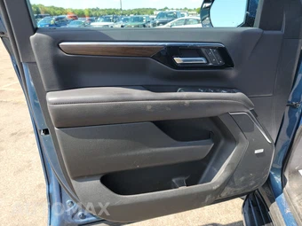 2025 Chevrolet Tahoe High Country 3LZ - miniatura 9