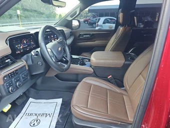 2025 Chevrolet Tahoe High Country 3LZ - miniatura 7