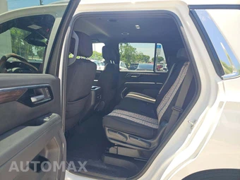 2025 Chevrolet Tahoe LS 1LS - miniatura 10