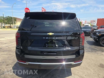 2025 Chevrolet Tahoe LS 1LS - miniatura 3