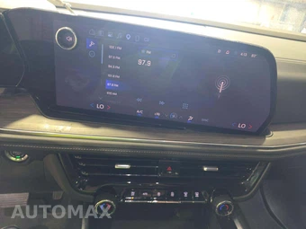 2025 Chevrolet Tahoe LS 1LS - miniatura 10
