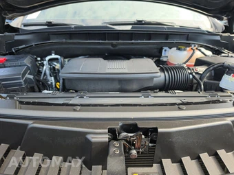 2025 Chevrolet Tahoe LS 1LS - miniatura 16