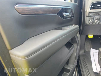 2025 Chevrolet Tahoe LS 1LS - miniatura 9