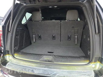 2025 Chevrolet Tahoe LT 1LT - miniatura 17