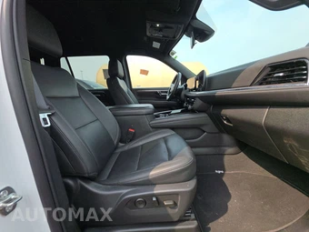 2025 Chevrolet Tahoe LT 1LT - miniatura 8