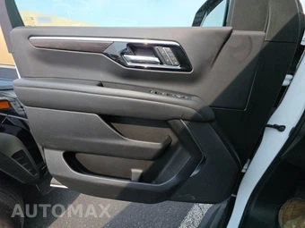 2025 Chevrolet Tahoe LT 1LT - miniatura 9