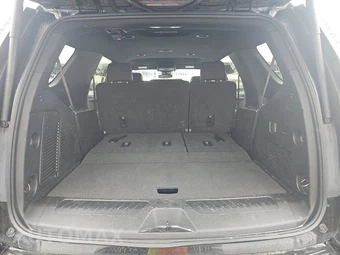 2025 Chevrolet Tahoe LT 1LT - miniatura 17