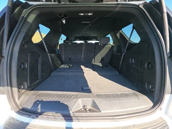 2025 Chevrolet Tahoe LT 1LT - miniatura 17
