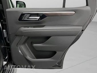 2025 Chevrolet Tahoe LT 1LT - miniatura 21