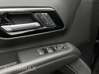 2025 Chevrolet Tahoe LT 1LT - miniatura 36