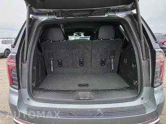 2025 Chevrolet Tahoe LT 1LT - miniatura 12