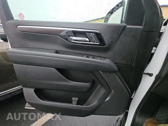2025 Chevrolet Tahoe LT 1LT - miniatura 9