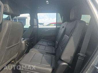 2025 Chevrolet Tahoe LT 1LT - miniatura 13