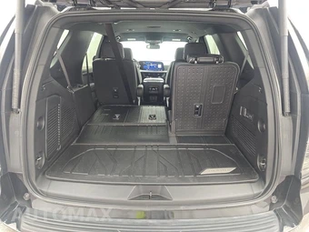 2025 Chevrolet Tahoe Premier 1LZ - miniatura 17
