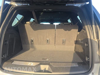 2025 Chevrolet Tahoe Premier 1LZ - miniatura 17