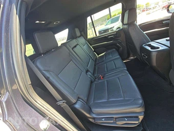 2025 Chevrolet Tahoe Z71 2Z7 - miniatura 17