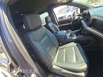 2025 Chevrolet Tahoe Z71 2Z7 - miniatura 19
