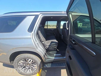 2025 Chevrolet Tahoe Z71 2Z7 - miniatura 14