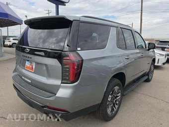 2025 Chevrolet Tahoe Z71 2Z7 - miniatura 3