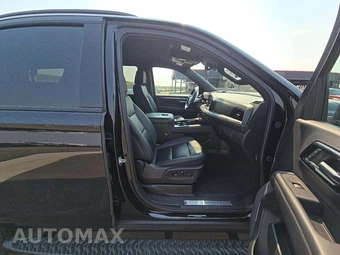 2025 Chevrolet Tahoe Z71 2Z7 - miniatura 16