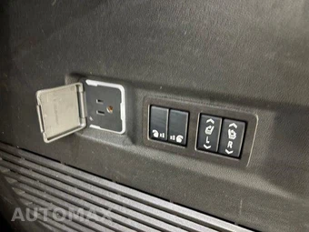 2025 Chevrolet Tahoe Z71 2Z7 - miniatura 10