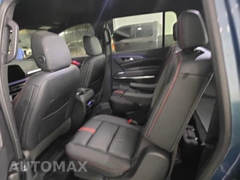 2025 Chevrolet Traverse RS 1RS - miniatura 10