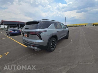 2025 Chevrolet Traverse Z71 - miniatura 3