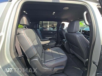 2025 Chevrolet Traverse Z71 - miniatura 13