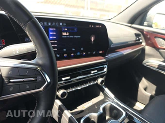 2025 Chevrolet Traverse Z71 - miniatura 10