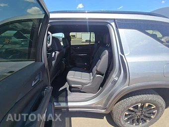 2025 Chevrolet Traverse Z71 - miniatura 10