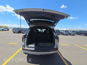 2025 Chevrolet Traverse Z71 - miniatura 11
