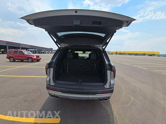2025 Chevrolet Traverse Z71 - miniatura 11