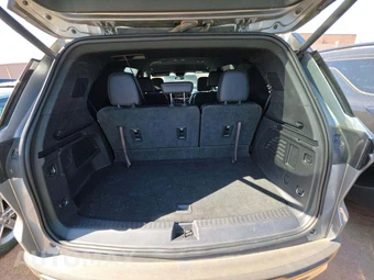 2025 Chevrolet Traverse Z71 - miniatura 14