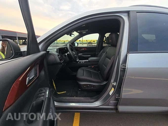 2025 Chevrolet Traverse Z71 - miniatura 3
