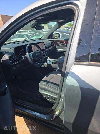 2025 Chevrolet Traverse Z71 - miniatura 6