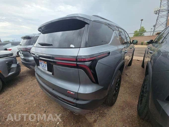 2025 Chevrolet Traverse Z71 - miniatura 3