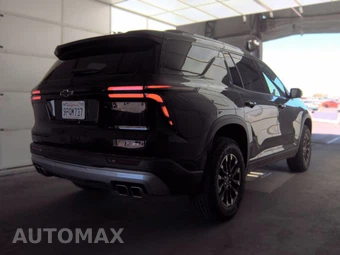 2025 Chevrolet Traverse Z71 - miniatura 5