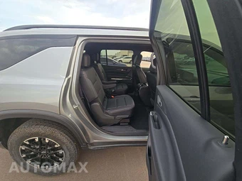 2025 Chevrolet Traverse Z71 - miniatura 13