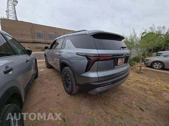 2025 Chevrolet Traverse Z71 - miniatura 2